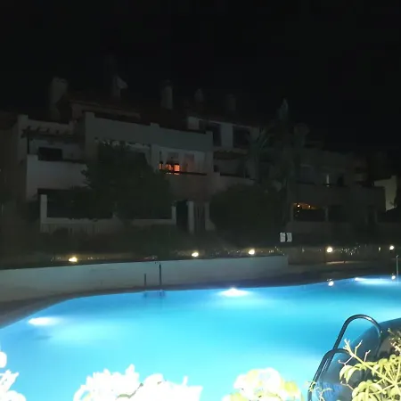 Apartament Sara House